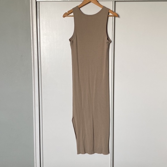 Babaton knit nylon/span midi dress - Picture 3 of 3